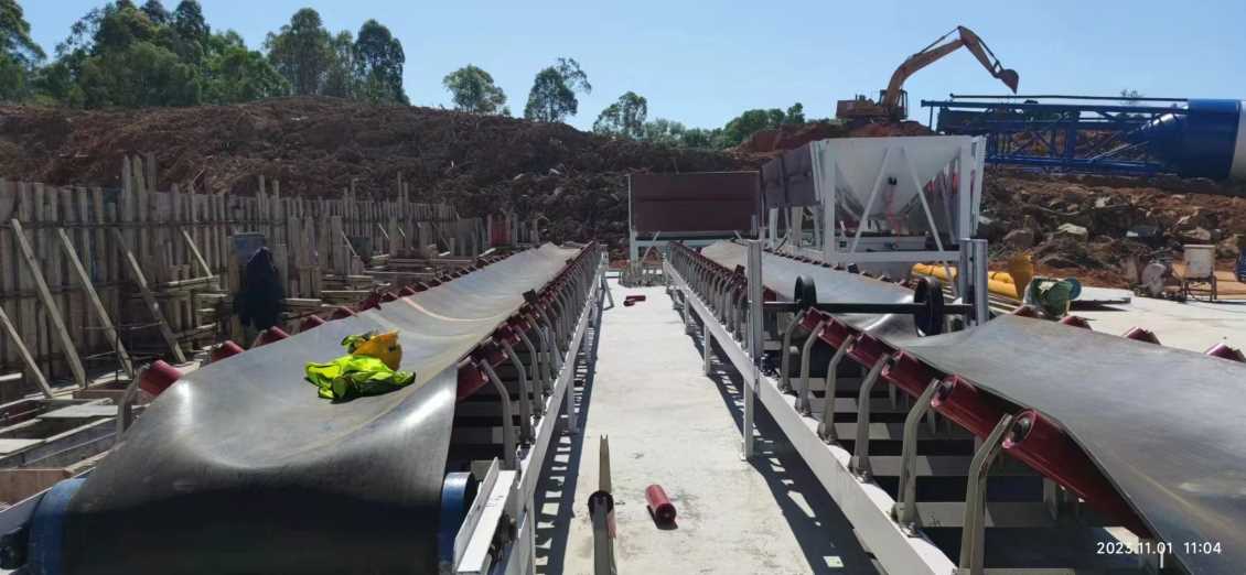 六盘水输送平皮带机的核心组成部分详解